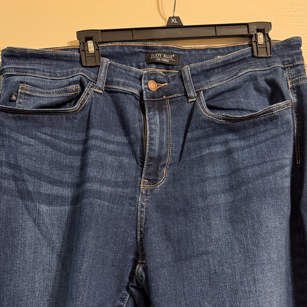 Judy Blue Dark Wash Skinny Jeans